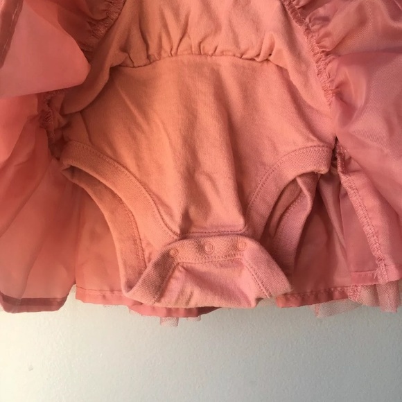 Pink tutu onesie dress 3-6 months w/ shoes - Picture 5 of 8